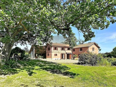 /international/fr/trie-sur-baise-midi-pyrenees-310108525181/