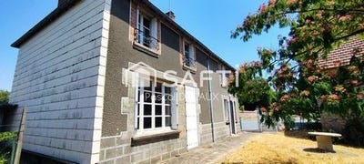 /international/fr/crozant-limousin-310100651396/?lang=fr