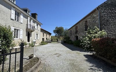 /international/fr/navarrenx-aquitaine-310100602185/?lang=zh-cn