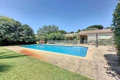 /international/fr/cogolin-provence-alpes-cote-d-azur-310100937540/