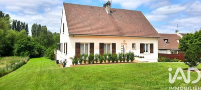 /international/fr/ully-saint-georges-picardie-310105380832/