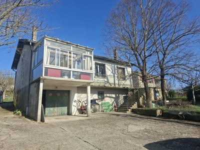 /international/fr/realmont-midi-pyrenees-310105696047/