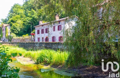 /international/fr/saint-leonard-de-noblat-limousin-310101033054/?lang=zh-cn