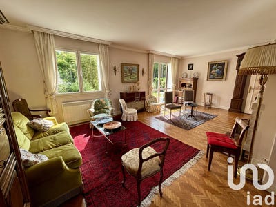 /international/fr/lacroix-saint-ouen-picardie-310100178451/