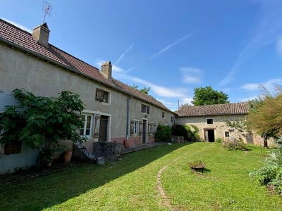 /international/fr/tournus-burgundy-310100112907/