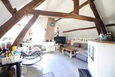 /international/fr/mouy-picardie-310099621936/