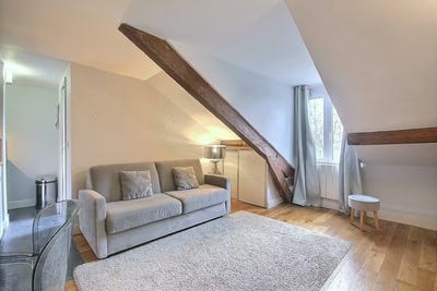/international/fr/avenue-denfert-rochereau-paris-ile-de-france-310108560866/