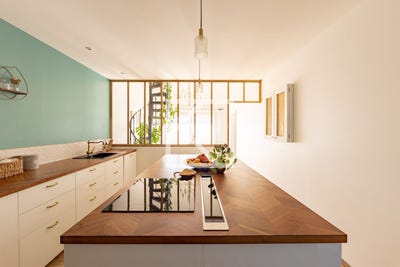/international/fr/tuffe-val-de-la-cheronne-pays-de-la-loire-310106442448/