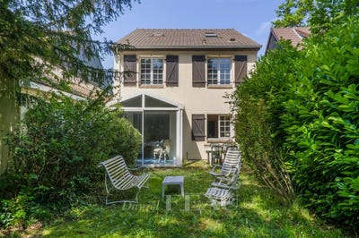 /international/fr/jouy-en-josas-ile-de-france-310108634064/?lang=de