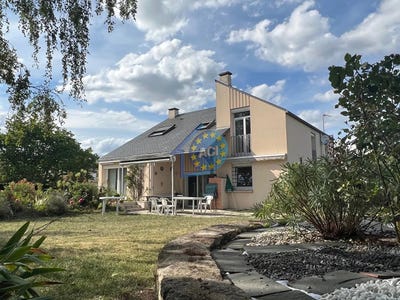/international/fr/rosny-sur-seine-ile-de-france-310100225051/