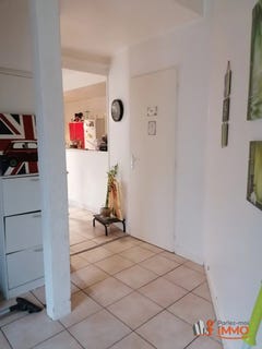 /international/fr/bourg-de-thizy-rhone-310099684606/