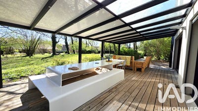 /international/fr/joze-auvergne-310107293324/
