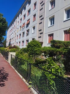 /international/fr/le-plessis-robinson-ile-de-france-310101159222/?lang=zh-cn