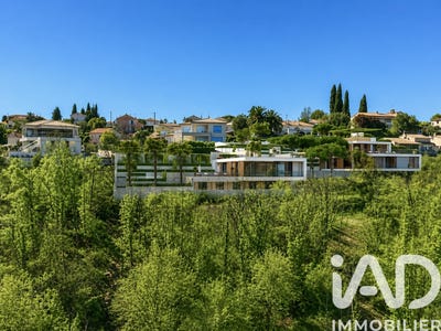 /international/fr/la-colle-sur-loup-provence-alpes-cote-d-azur-310107521280/