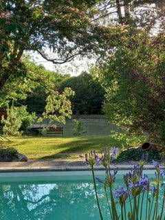 /international/fr/sainte-foy-la-grande-aquitaine-310099568177/