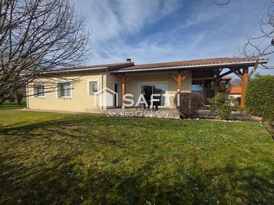 /international/fr/montrejeau-midi-pyrenees-310106521044/