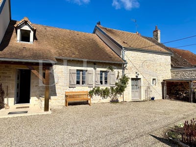 /international/fr/beaune-burgundy-310099569768/
