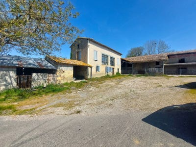 /international/fr/saint-elix-seglan-midi-pyrenees-310107498888/