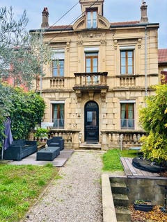 /international/fr/romans-sur-isere-rhone-310106442678/