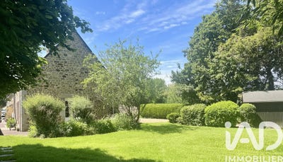 /international/fr/miniac-morvan-brittany-310108159780/