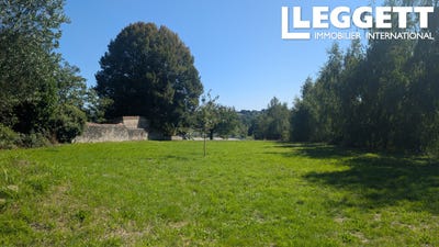 /international/fr/chalus-auvergne-310101924400/