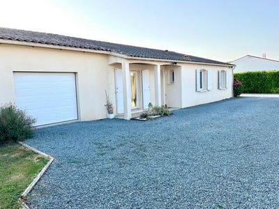 /international/fr/loulay-charente-310100461328/