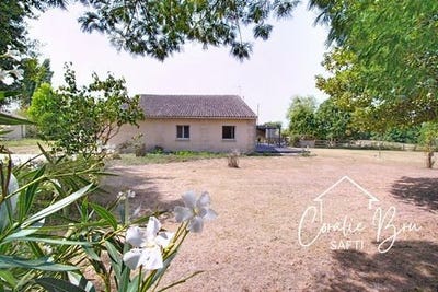 /international/fr/cubnezais-aquitaine-310108595541/