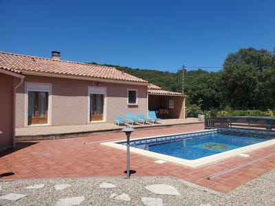 /international/fr/la-tour-sur-orb-languedoc-roussillon-310106158250/
