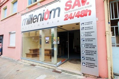 /international/fr/montceau-les-mines-burgundy-310100461141/