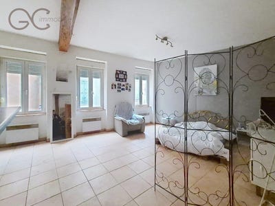 /international/fr/saint-chinian-languedoc-roussillon-310098581586/