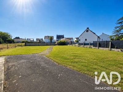 /international/fr/donges-pays-de-la-loire-310107090736/