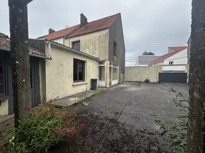/international/fr/desvres-calais-310109245494/