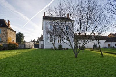 /international/fr/saint-yrieix-la-perche-limousin-310108602414/