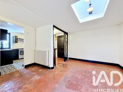 /international/fr/chartres-centre-val-de-loire-310107904313/