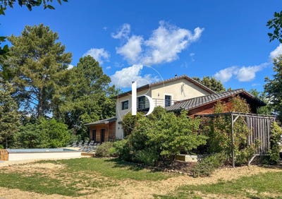 /international/fr/saint-paulet-de-caisson-languedoc-roussillon-310108315655/