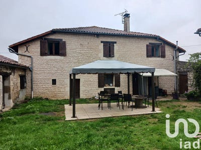 /international/fr/la-chapelle-baton-charente-310102340424/?lang=th