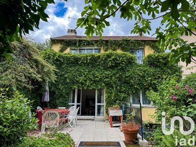/international/fr/sevres-ile-de-france-310100857815/?lang=fr