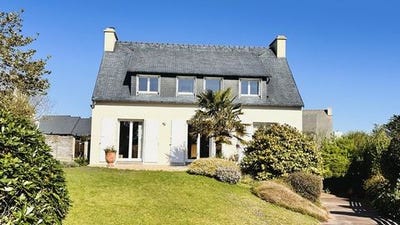 /international/fr/crozon-brittany-120098600569/