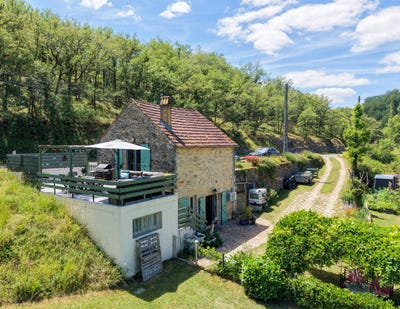 /international/fr/gourdon-midi-pyrenees-310108866107/