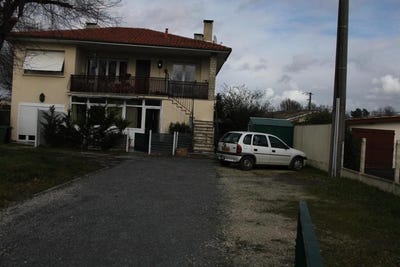 /international/fr/taillan-medoc-nouvelle-aquitaine-310108969496/