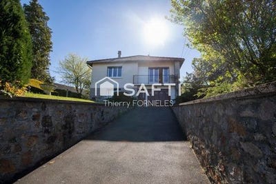 /international/fr/saint-junien-limousin-310107190149/
