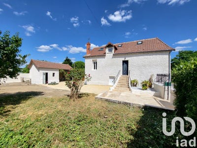 /international/fr/chatellerault-charente-310100487419/
