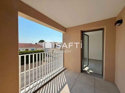 /international/fr/challans-pays-de-la-loire-310109422482/
