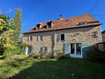 /international/fr/cubjac-auvezere-val-d-ans-aquitaine-310103350733/