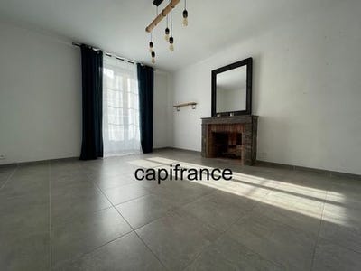 /international/fr/ste-hermine-pays-de-la-loire-120098412613/