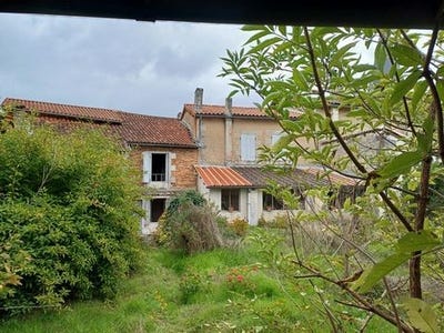/international/fr/montboyer-charente-310101387101/