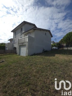 /international/fr/blaye-aquitaine-310101282433/?lang=fr