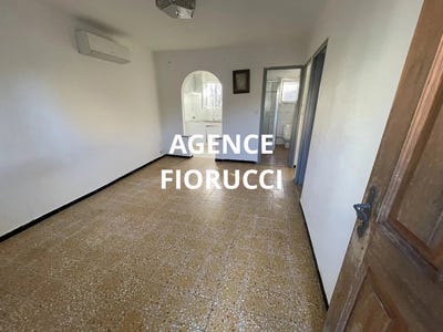 /international/fr/le-muy-provence-alpes-cote-d-azur-310098924876/