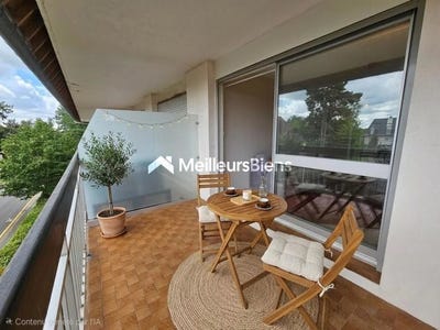 /international/fr/cabourg-la-basse-normandie-310108673980/