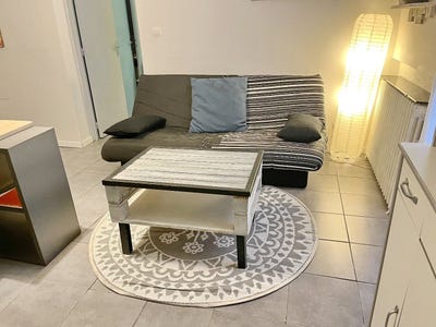 /international/fr/pezenas-languedoc-roussillon-310104116759/